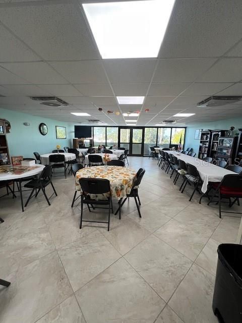 待售: $122,900 (2 贝兹, 2 浴室, 919 平方英尺)