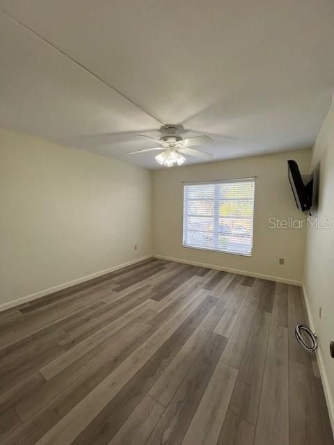 待售: $122,900 (2 贝兹, 2 浴室, 919 平方英尺)