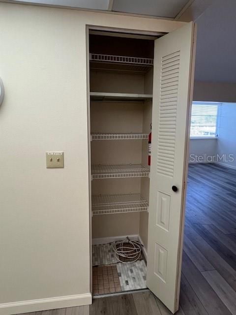 待售: $122,900 (2 贝兹, 2 浴室, 919 平方英尺)