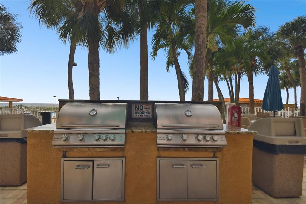 For Sale: $515,000 (0 beds, 1 baths, 848 Square Feet)