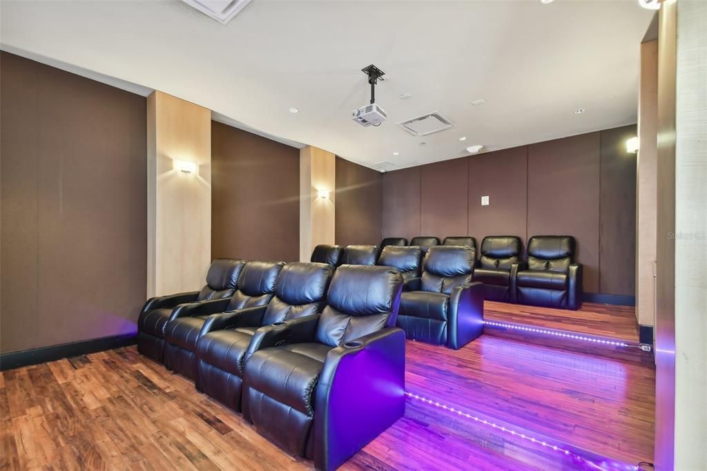 For Sale: $515,000 (0 beds, 1 baths, 848 Square Feet)