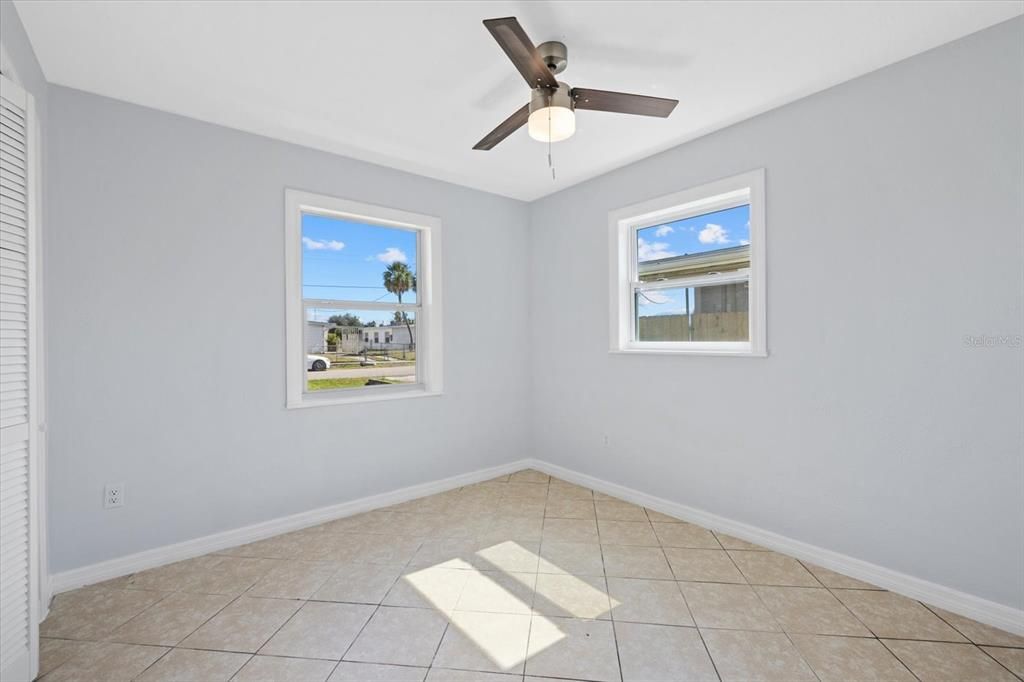 For Sale: $259,000 (3 beds, 1 baths, 1164 Square Feet)