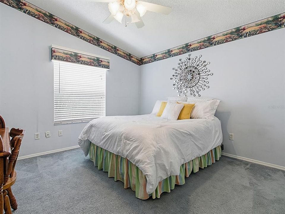 Active With Contract: $229,000 (2 beds, 2 baths, 1163 Square Feet)