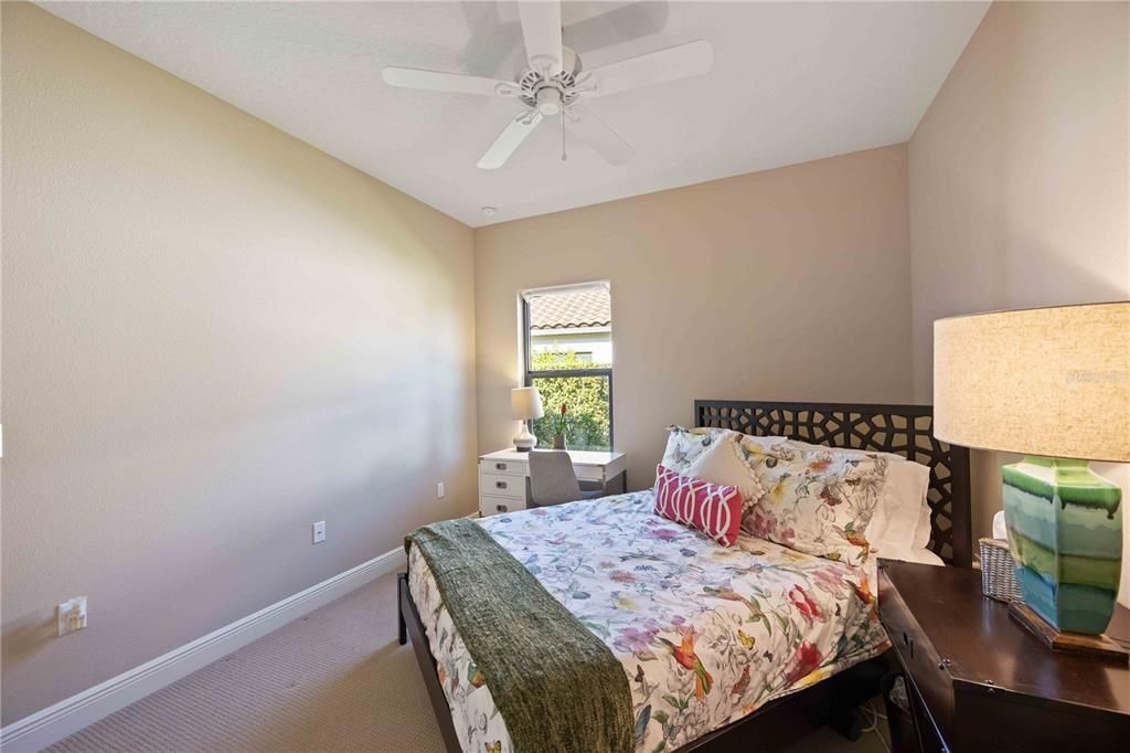 待售: $675,000 (3 贝兹, 2 浴室, 2066 平方英尺)