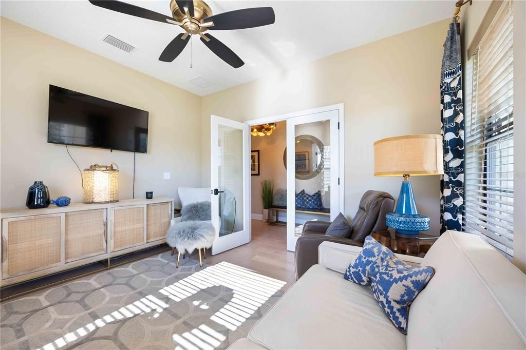 待售: $675,000 (3 贝兹, 2 浴室, 2066 平方英尺)