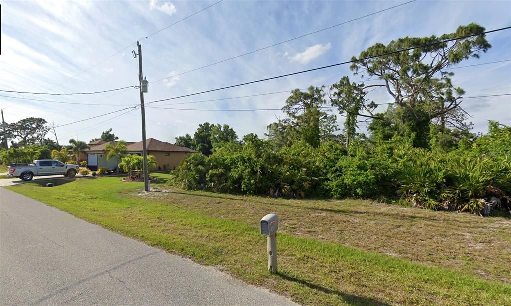 待售: $19,995 (0.17 acres)