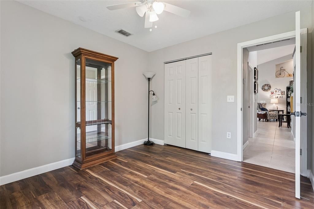 Active With Contract: $430,000 (4 beds, 2 baths, 2088 Square Feet)