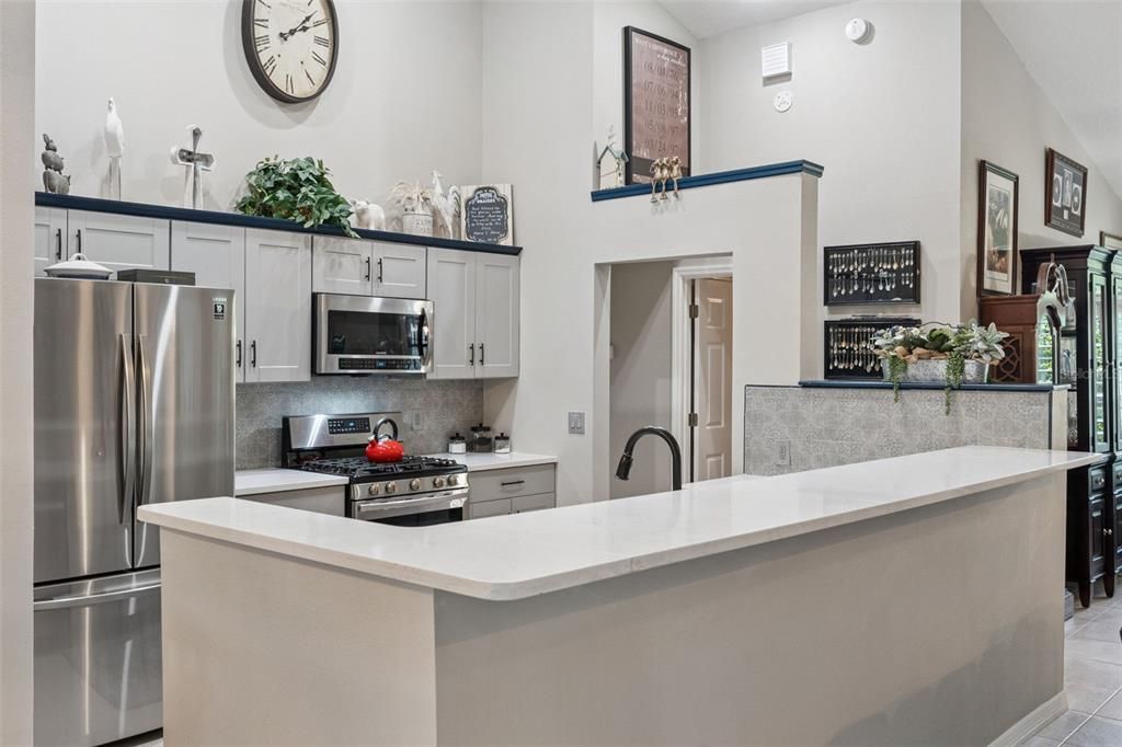 Active With Contract: $430,000 (4 beds, 2 baths, 2088 Square Feet)