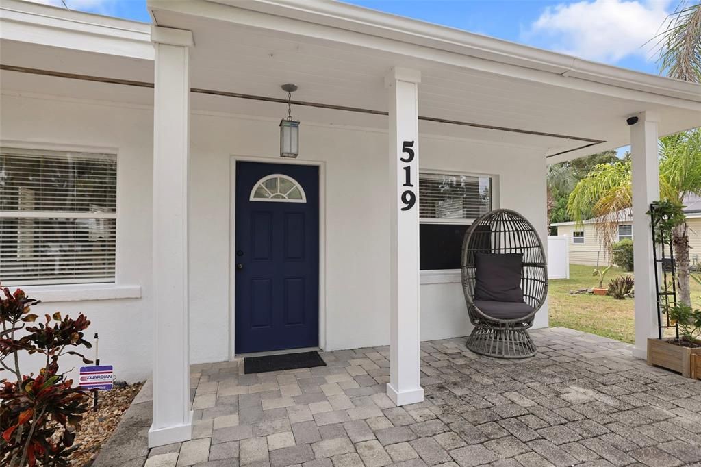 Active With Contract: $325,000 (4 beds, 2 baths, 1163 Square Feet)