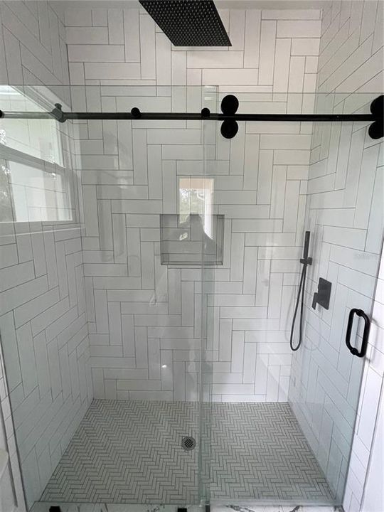 待售: $569,900 (4 贝兹, 3 浴室, 2267 平方英尺)