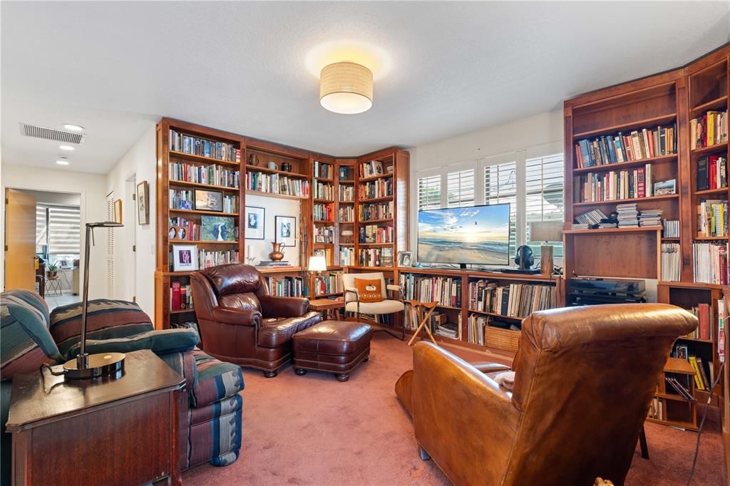 待售: $760,000 (3 贝兹, 2 浴室, 2474 平方英尺)