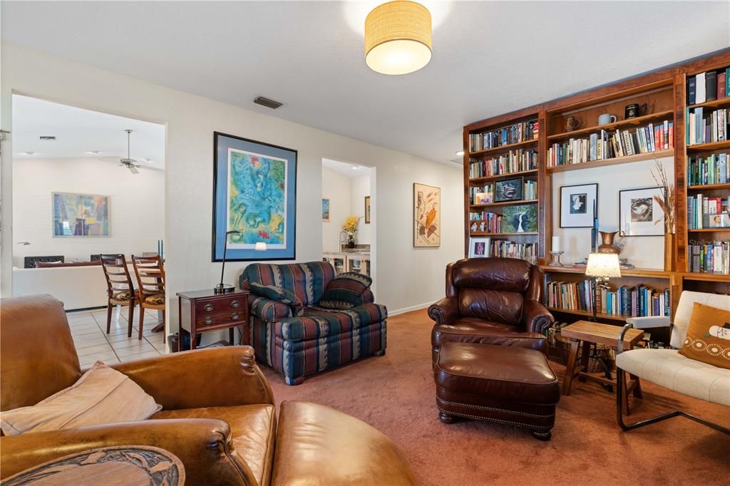 待售: $760,000 (3 贝兹, 2 浴室, 2474 平方英尺)