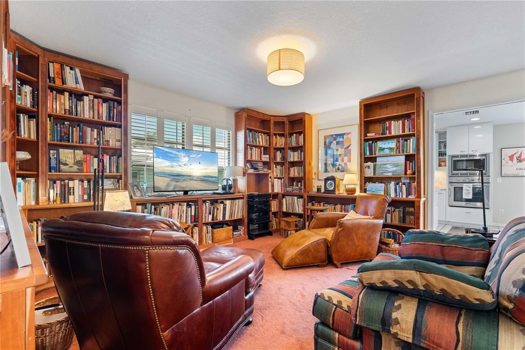 待售: $760,000 (3 贝兹, 2 浴室, 2474 平方英尺)