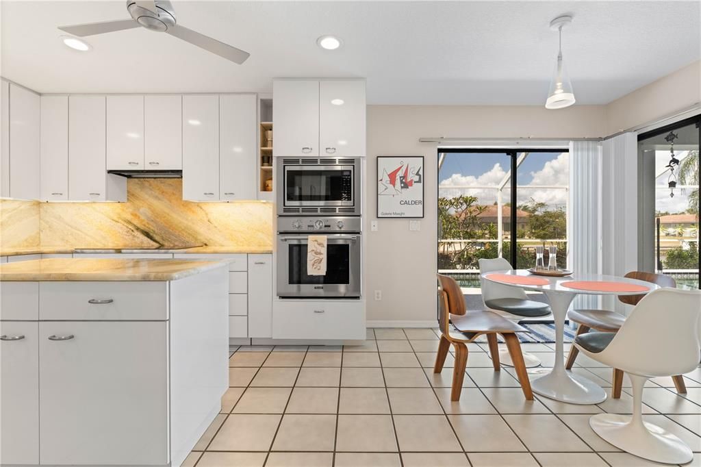 待售: $760,000 (3 贝兹, 2 浴室, 2474 平方英尺)