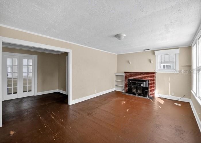 En Venta: $159,000 (3 camas, 1 baños, 1084 Pies cuadrados)