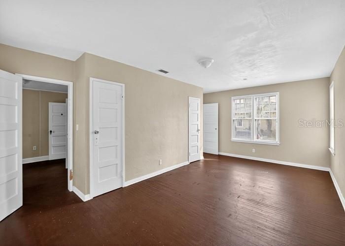 En Venta: $159,000 (3 camas, 1 baños, 1084 Pies cuadrados)