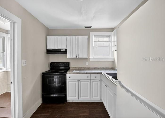 En Venta: $159,000 (3 camas, 1 baños, 1084 Pies cuadrados)