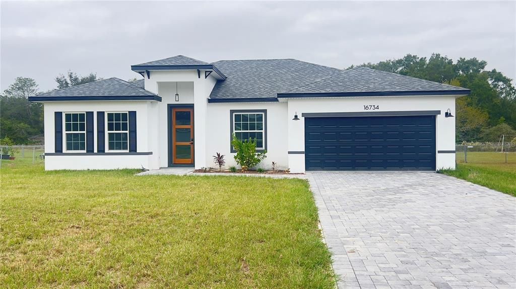 Recently Rented: $2,100 (4 beds, 2 baths, 1774 Square Feet)