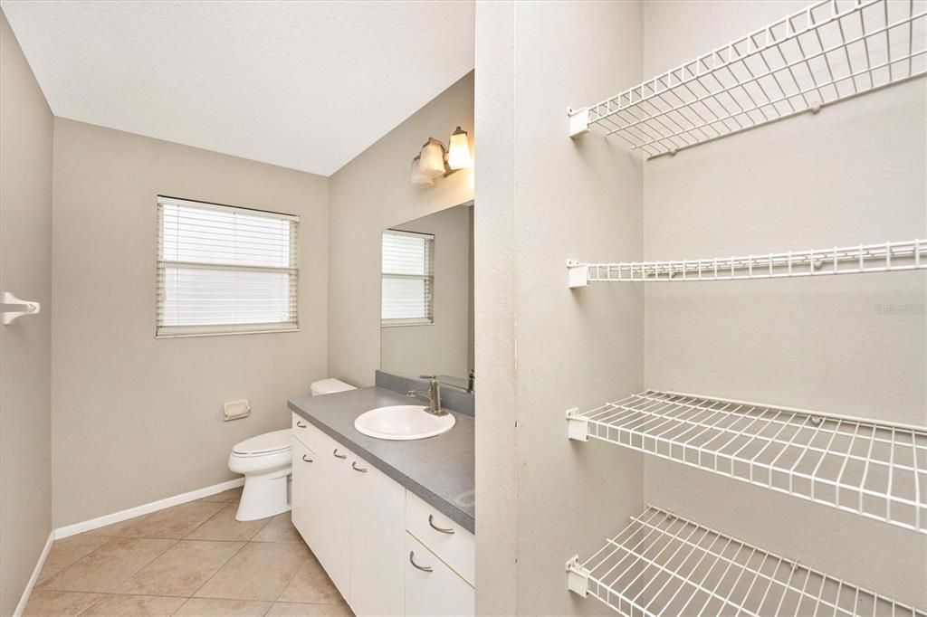 For Sale: $255,000 (3 beds, 1 baths, 1233 Square Feet)