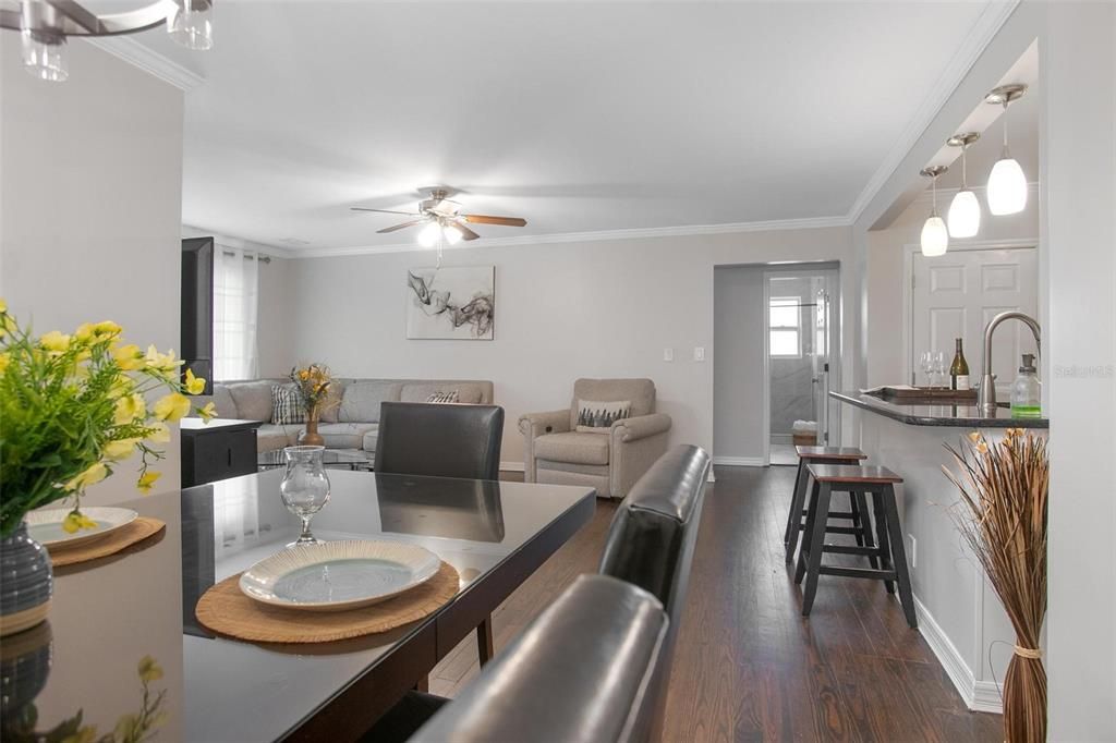 For Sale: $329,000 (4 beds, 3 baths, 1980.52 Square Feet)