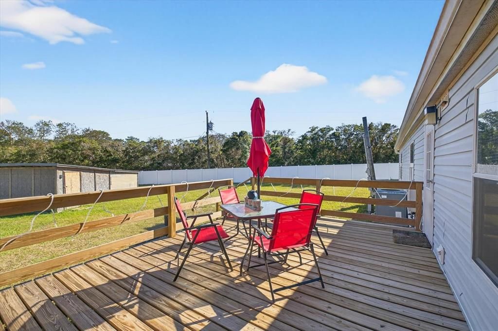 For Sale: $365,000 (4 beds, 2 baths, 2356 Square Feet)