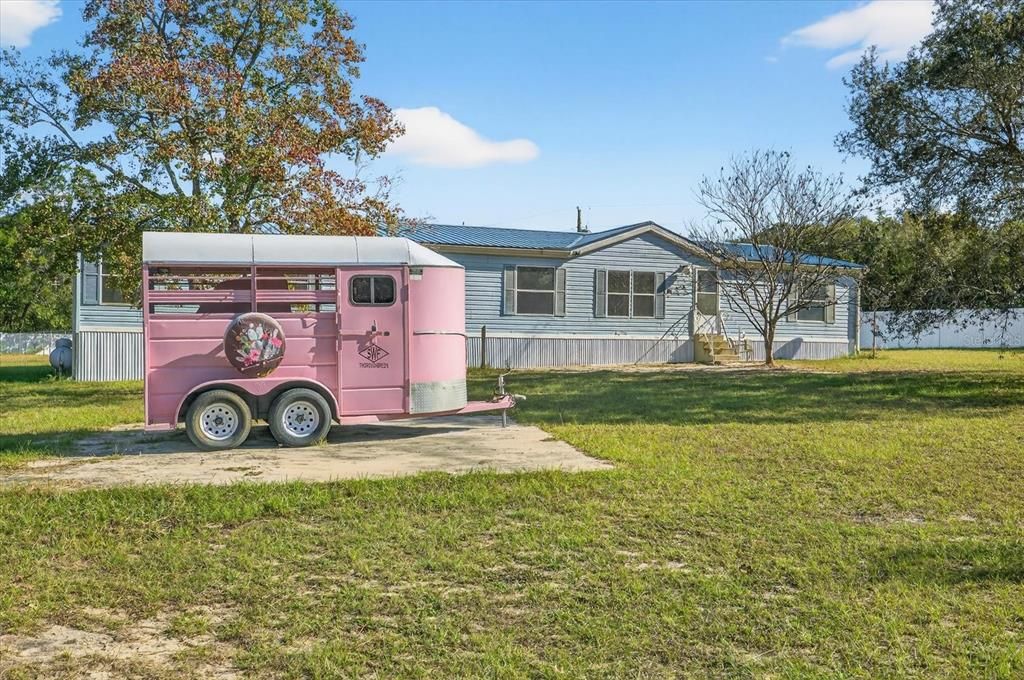 For Sale: $365,000 (4 beds, 2 baths, 2356 Square Feet)