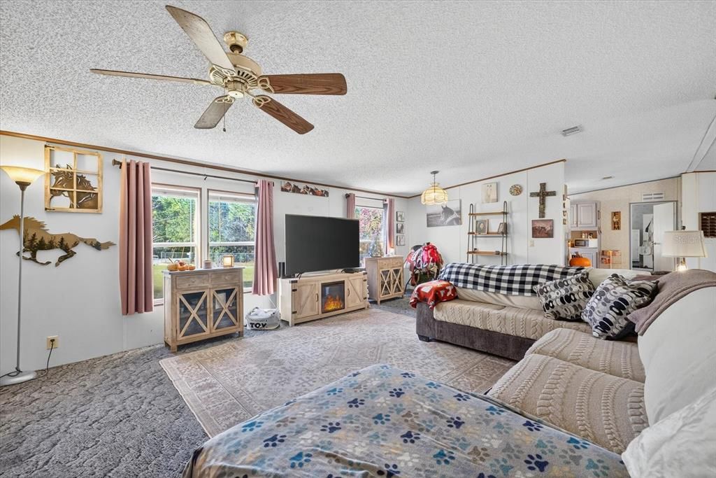 For Sale: $365,000 (4 beds, 2 baths, 2356 Square Feet)