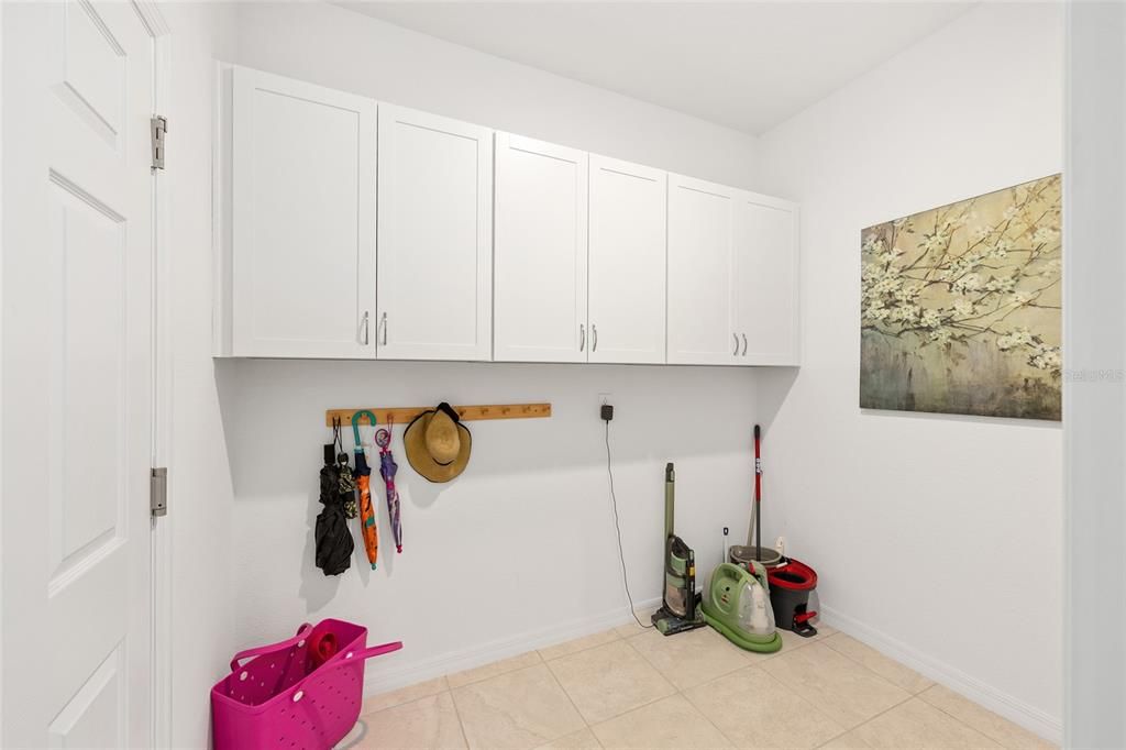 待售: $469,999 (4 贝兹, 3 浴室, 3034 平方英尺)