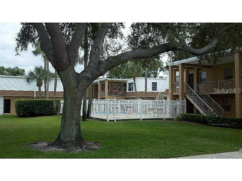 For Rent: $1,725 (2 beds, 2 baths, 1050 Square Feet)