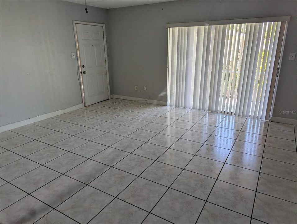 For Rent: $1,725 (2 beds, 2 baths, 1050 Square Feet)