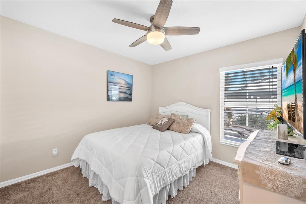 For Sale: $469,900 (4 beds, 2 baths, 1813 Square Feet)