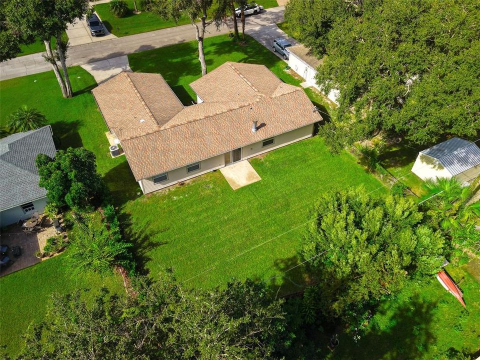 На продажу: $349,900 (3 спален, 2 ванн, 1671 Квадратных фут)