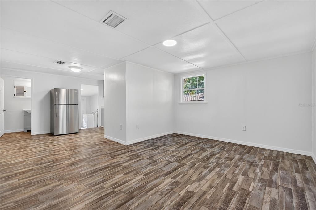 待售: $239,900 (3 贝兹, 1 浴室, 1350 平方英尺)