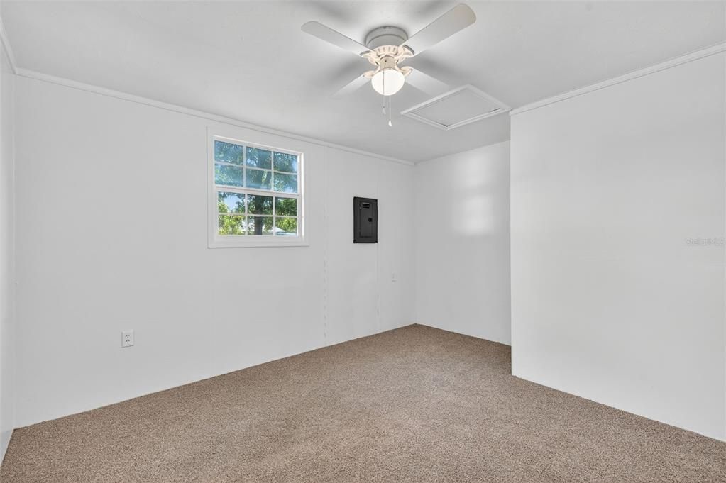 待售: $239,900 (3 贝兹, 1 浴室, 1350 平方英尺)