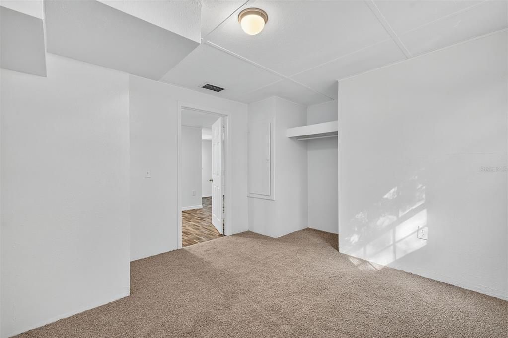 待售: $239,900 (3 贝兹, 1 浴室, 1350 平方英尺)