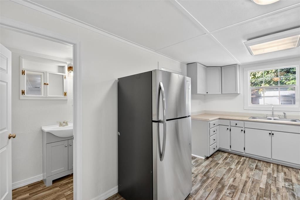 待售: $239,900 (3 贝兹, 1 浴室, 1350 平方英尺)