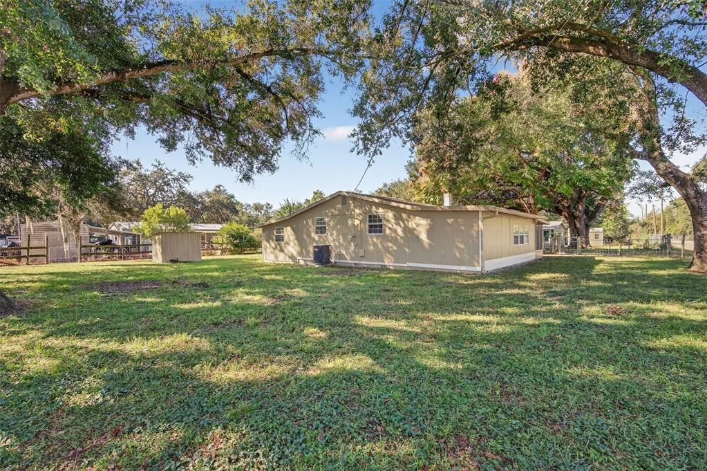 待售: $239,900 (3 贝兹, 1 浴室, 1350 平方英尺)