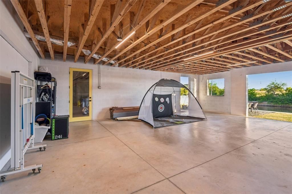 For Sale: $2,900,000 (4 beds, 4 baths, 4087 Square Feet)