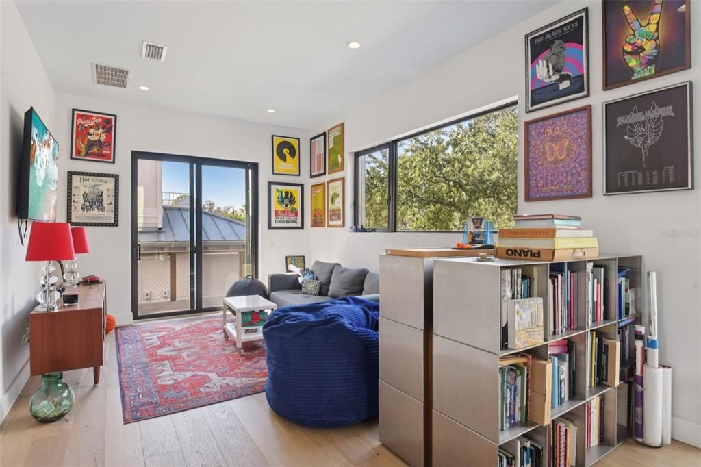 For Sale: $2,900,000 (4 beds, 4 baths, 4087 Square Feet)