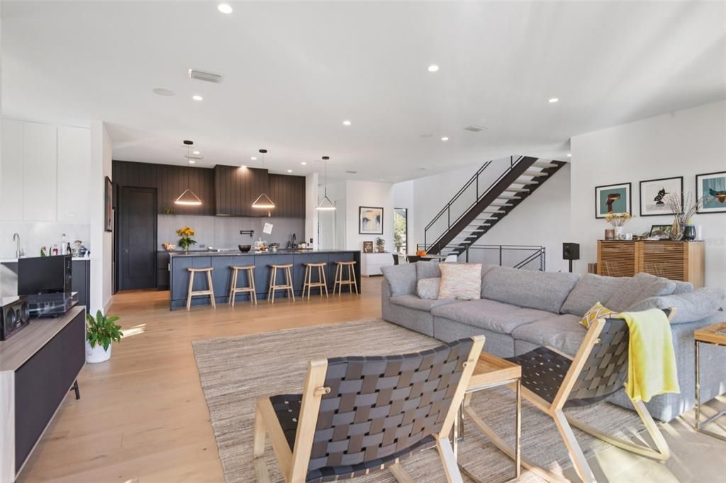 For Sale: $2,900,000 (4 beds, 4 baths, 4087 Square Feet)