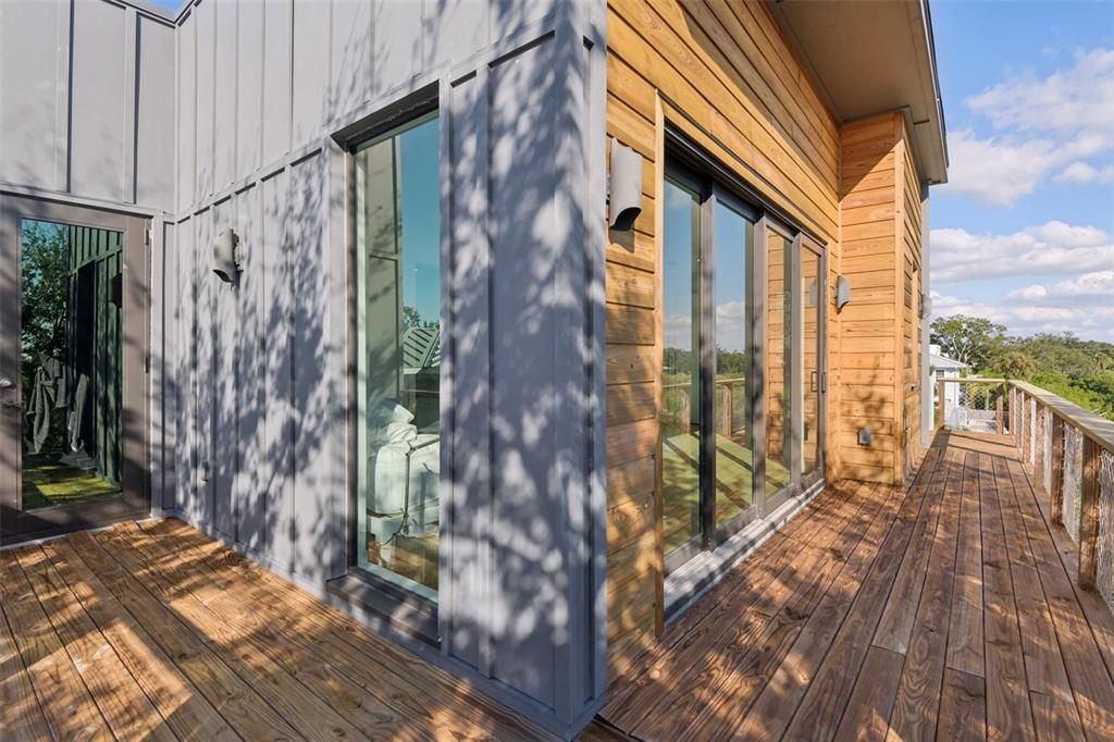 For Sale: $2,900,000 (4 beds, 4 baths, 4087 Square Feet)