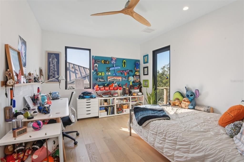 For Sale: $2,900,000 (4 beds, 4 baths, 4087 Square Feet)