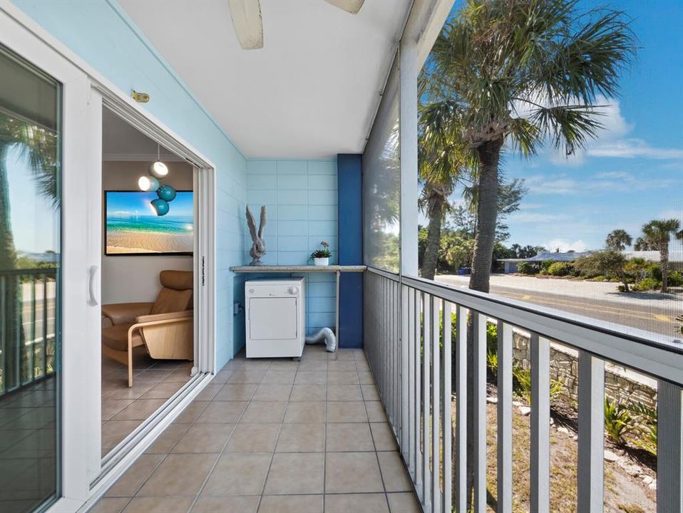 En Venta: $449,000 (2 camas, 1 baños, 695 Pies cuadrados)