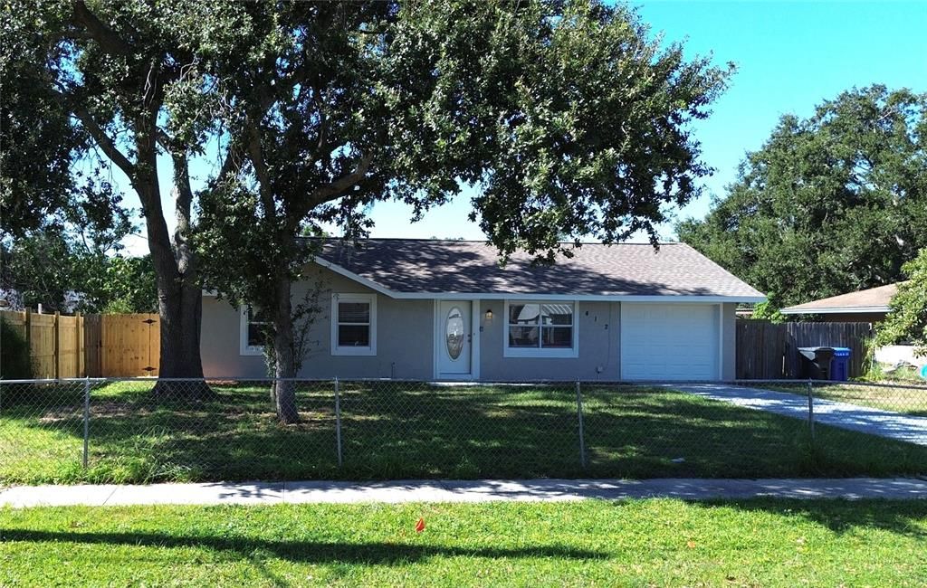 Activo con contrato: $265,000 (3 camas, 1 baños, 1275 Pies cuadrados)