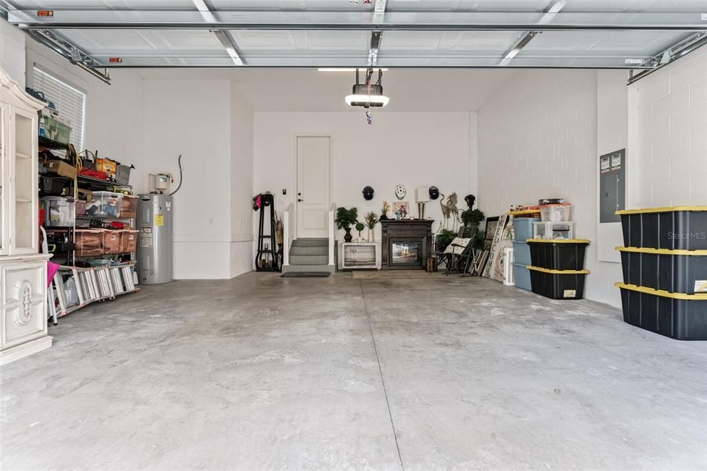 For Sale: $868,990 (3 beds, 2 baths, 2319 Square Feet)