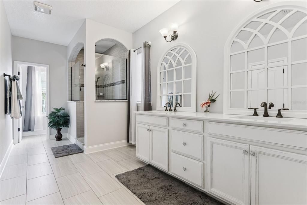 For Sale: $868,990 (3 beds, 2 baths, 2319 Square Feet)