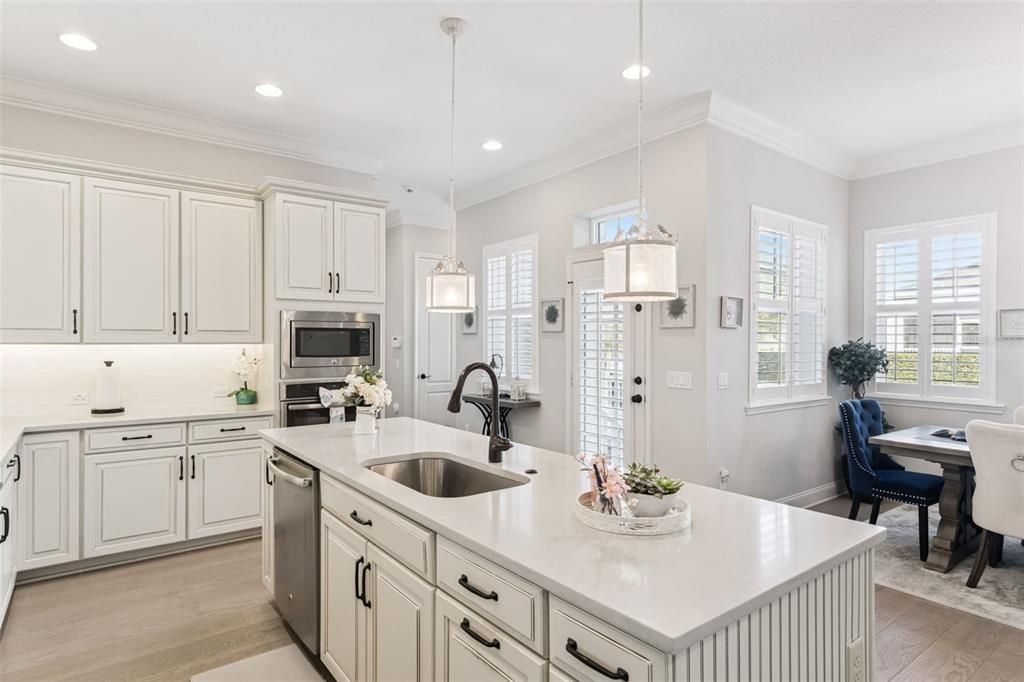 For Sale: $868,990 (3 beds, 2 baths, 2319 Square Feet)