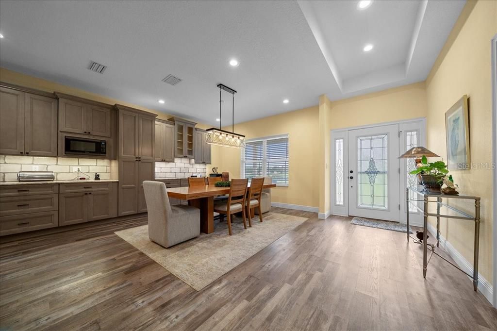 For Sale: $899,900 (4 beds, 4 baths, 3144 Square Feet)