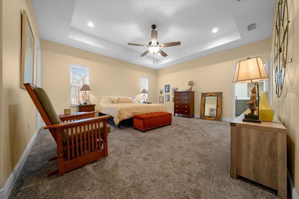 For Sale: $899,900 (4 beds, 4 baths, 3144 Square Feet)