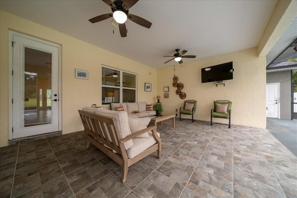 For Sale: $899,900 (4 beds, 4 baths, 3144 Square Feet)